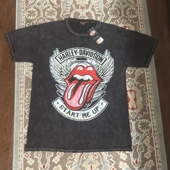 Harley-Davidson Tops - Harley-Davidson shirt